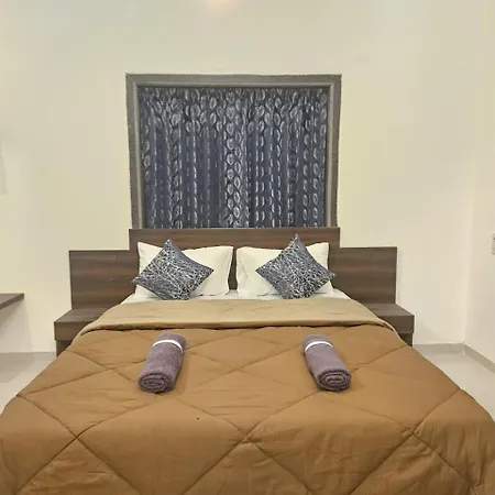 Seven Villa With Swimming Pool Panchgani Exterior photo